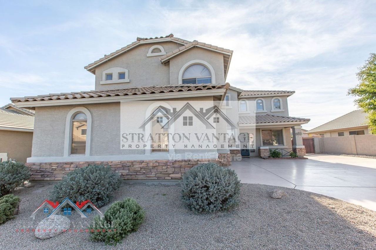 16627 W Mckinley St - Photo 2 of 50