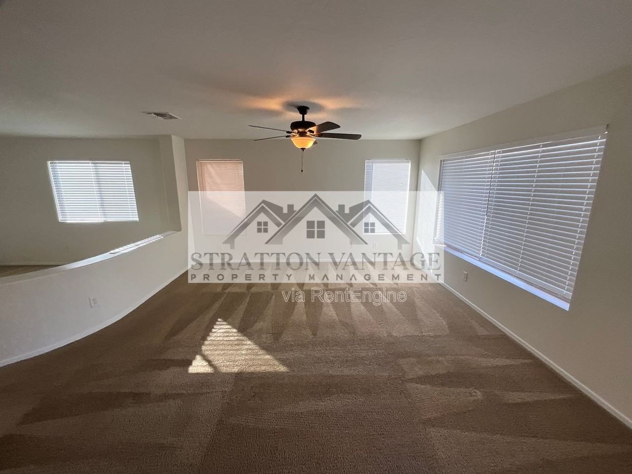 15582 W Rio Vista Ln - Photo 6 of 20