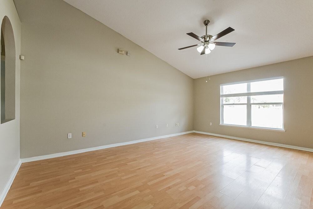 744 Westcliffe Dr - Photo 6 of 16