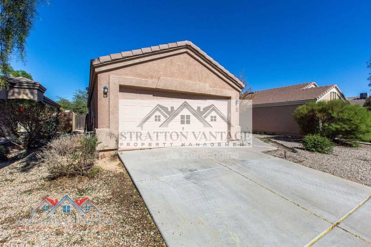 6714 E Flynn Ave - Photo 2 of 42