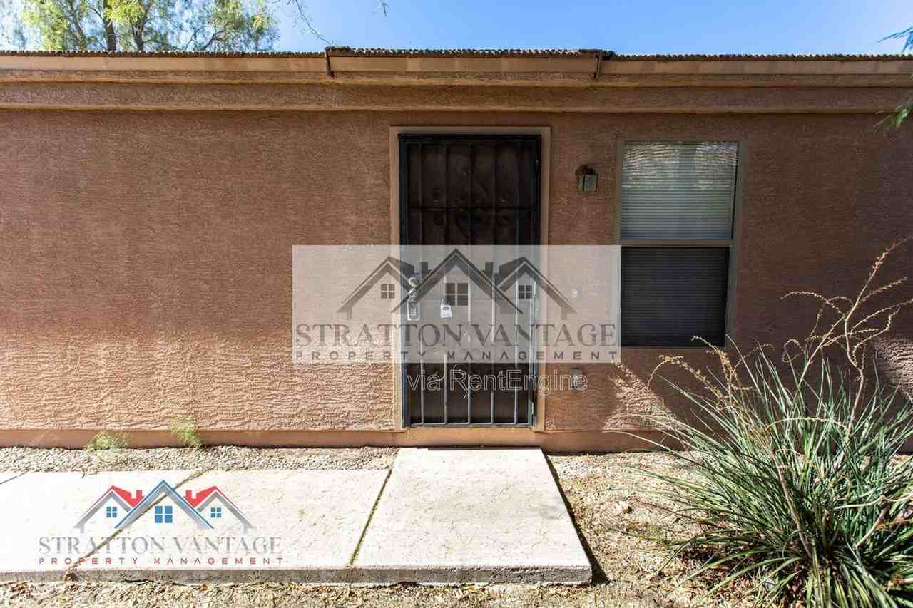 6714 E Flynn Ave - Photo 4 of 42