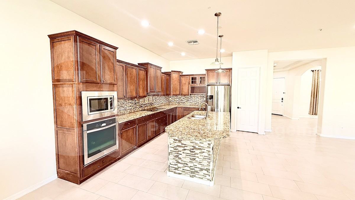 1524 W Blaylock Dr - Photo 7 of 50