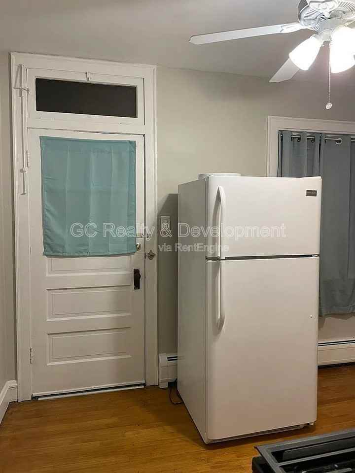 6000 W Seminole St #2 - Photo 5 of 14