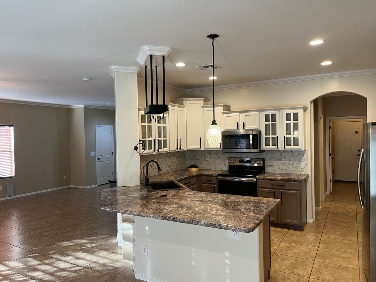 3601 N 129th Ave - Photo 2 of 25
