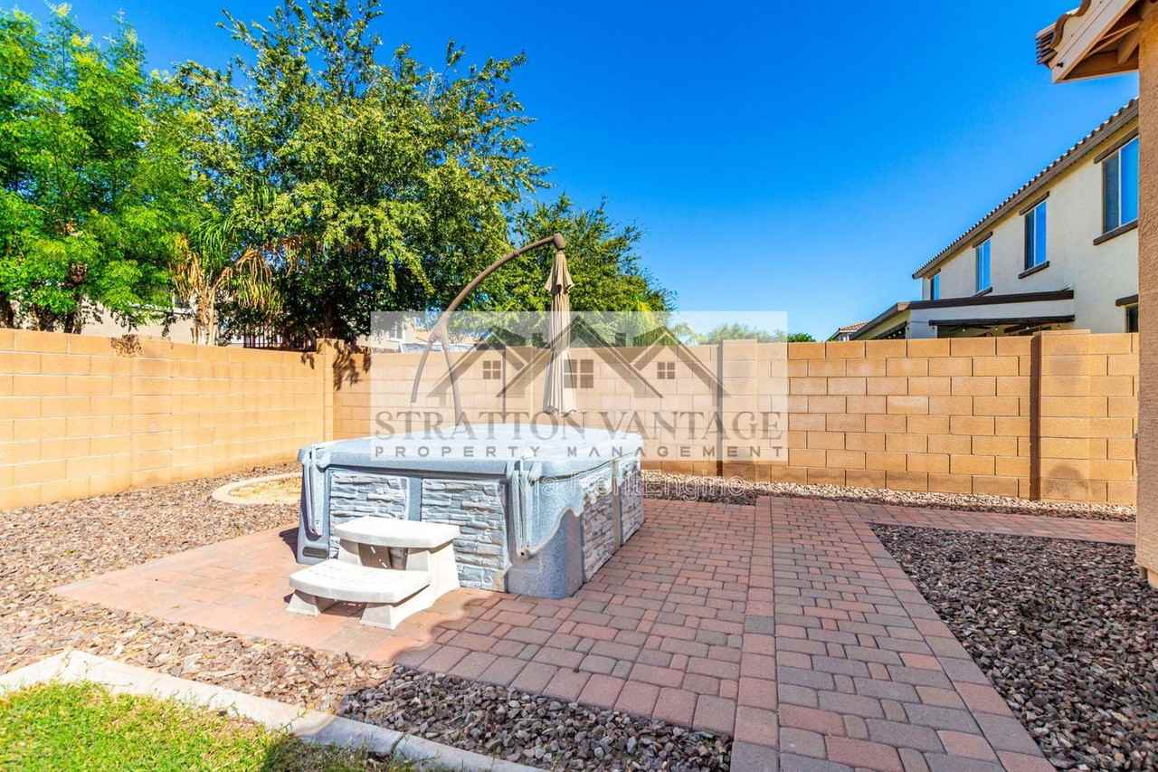 21004 E Sunset Dr - Photo 7 of 43