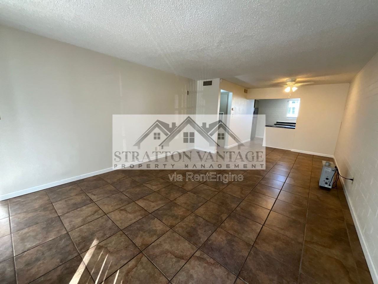 6936 E 4th St #15 - Photo 4 of 29