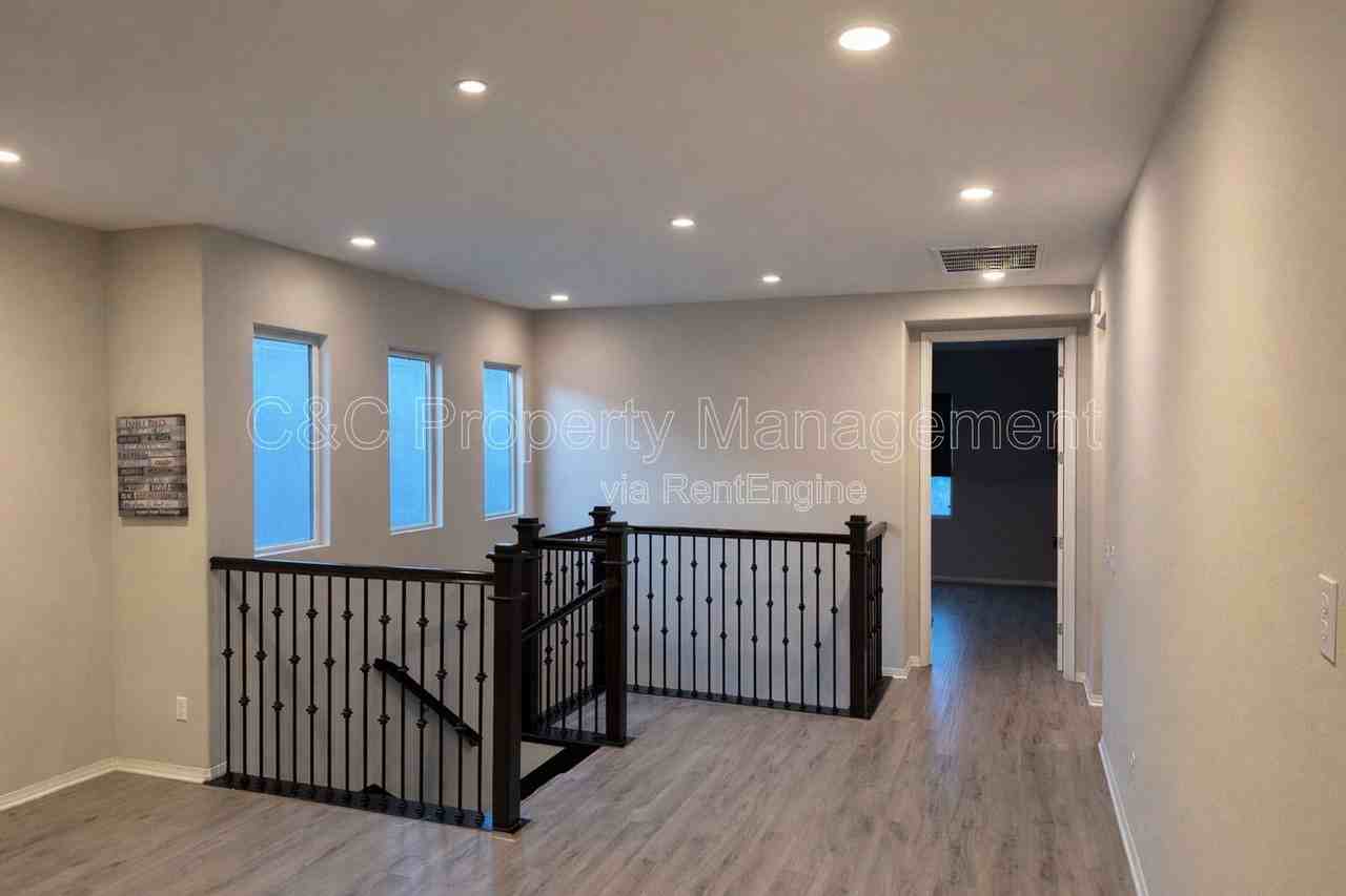 4860 Ballast Ln - Photo 7 of 12