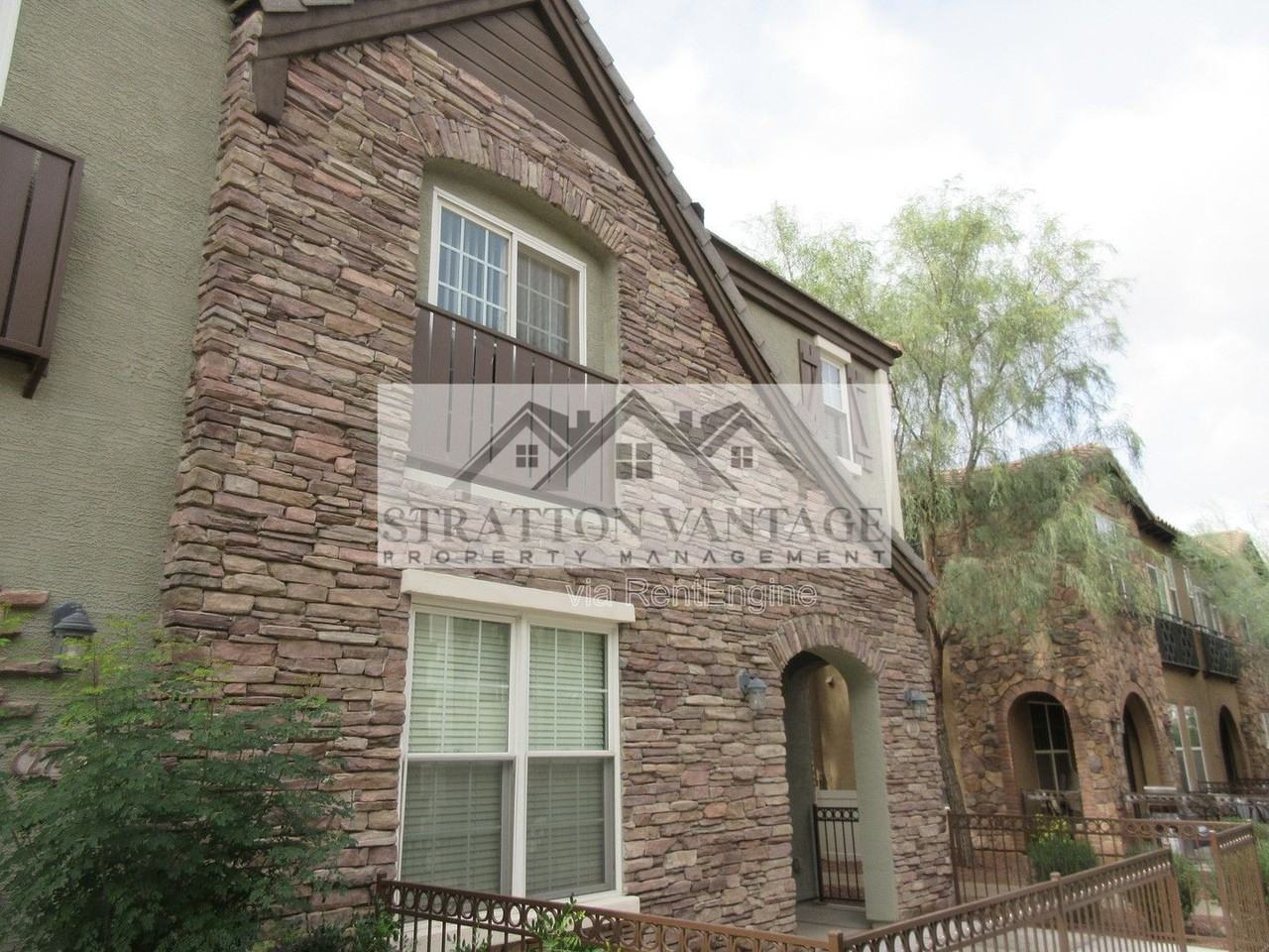 2741 S Equestrian Dr #103 - Photo 2 of 38