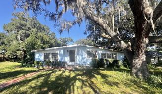 627 Warner St - Photo 1 of 1