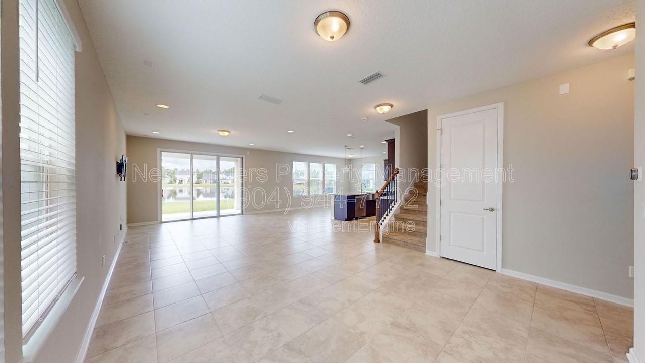 167 Windermere Way - Photo 3 of 29