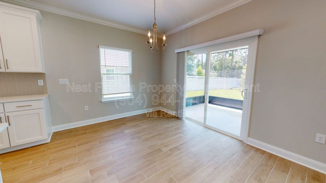 1025 Wilmot Pl - Photo 7 of 38