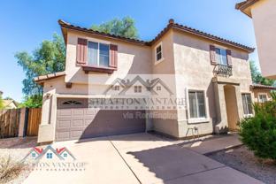 2185 N Mosley Dr - Photo 1 of 1