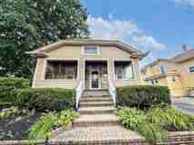 454 Moseley St - Photo 1 of 1