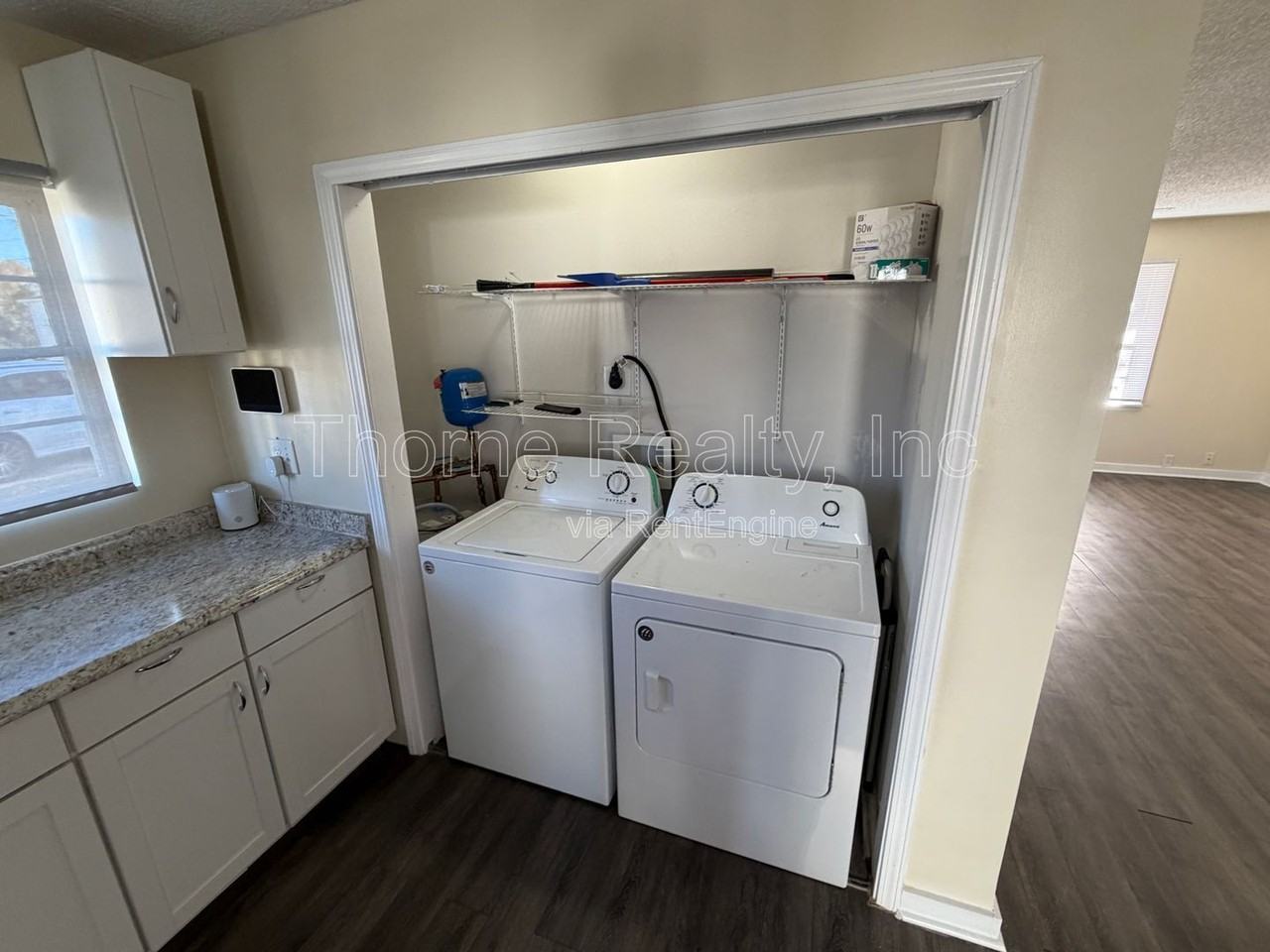 716 S Washington St - Photo 7 of 16