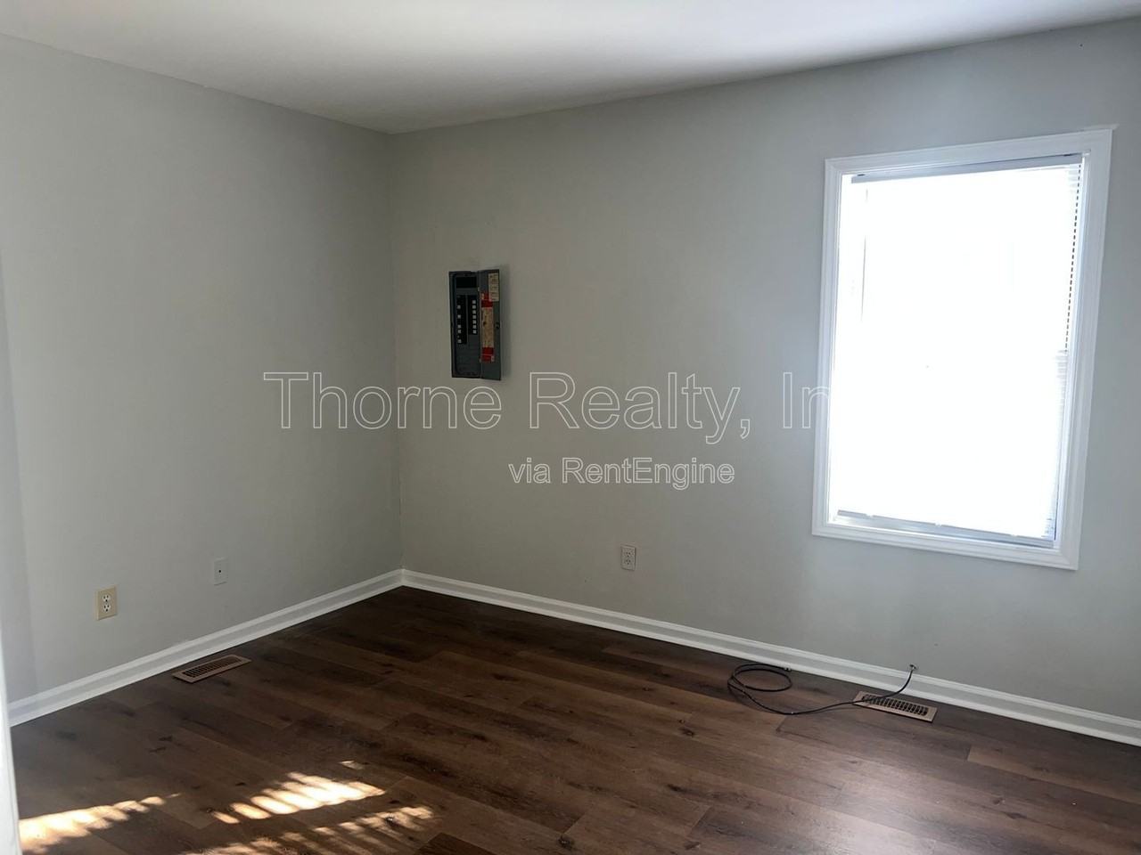 1704 Charter Dr - Photo 6 of 7