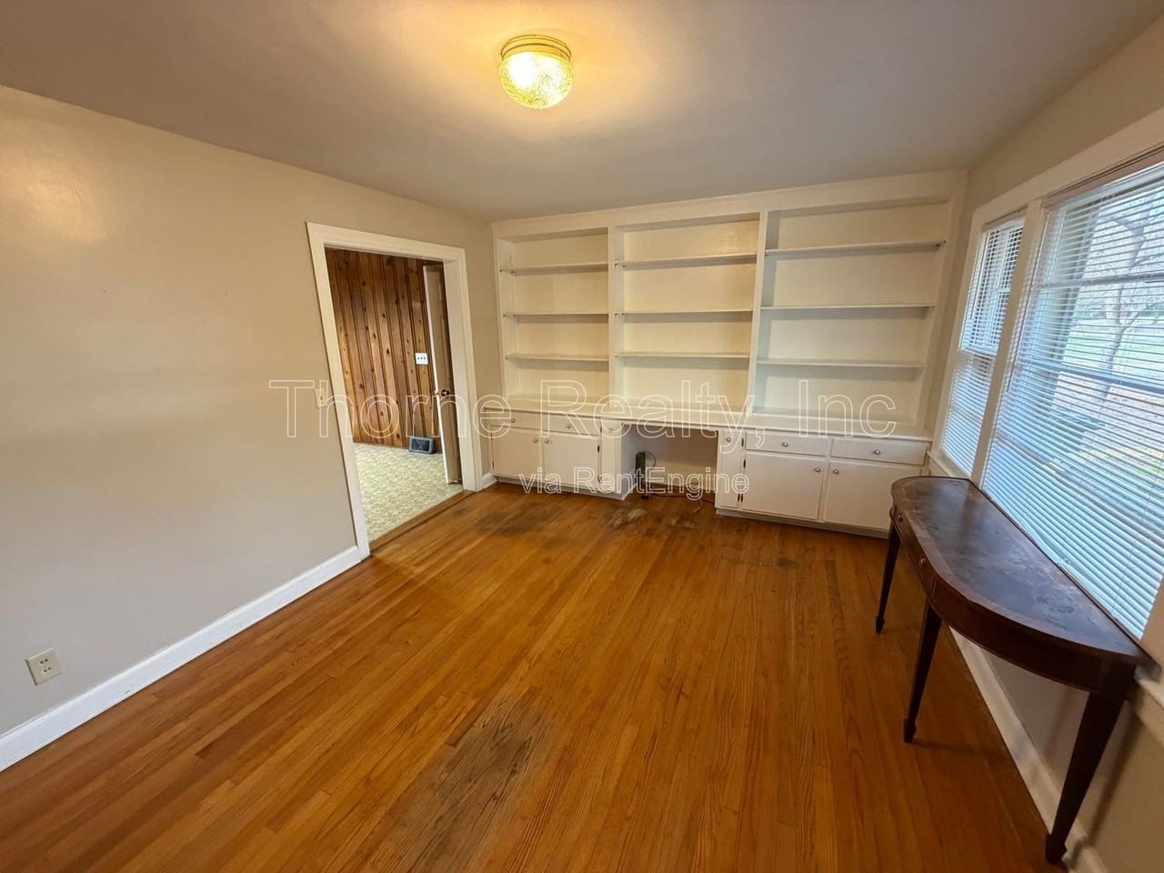 208 Ridgewood Dr - Photo 6 of 15