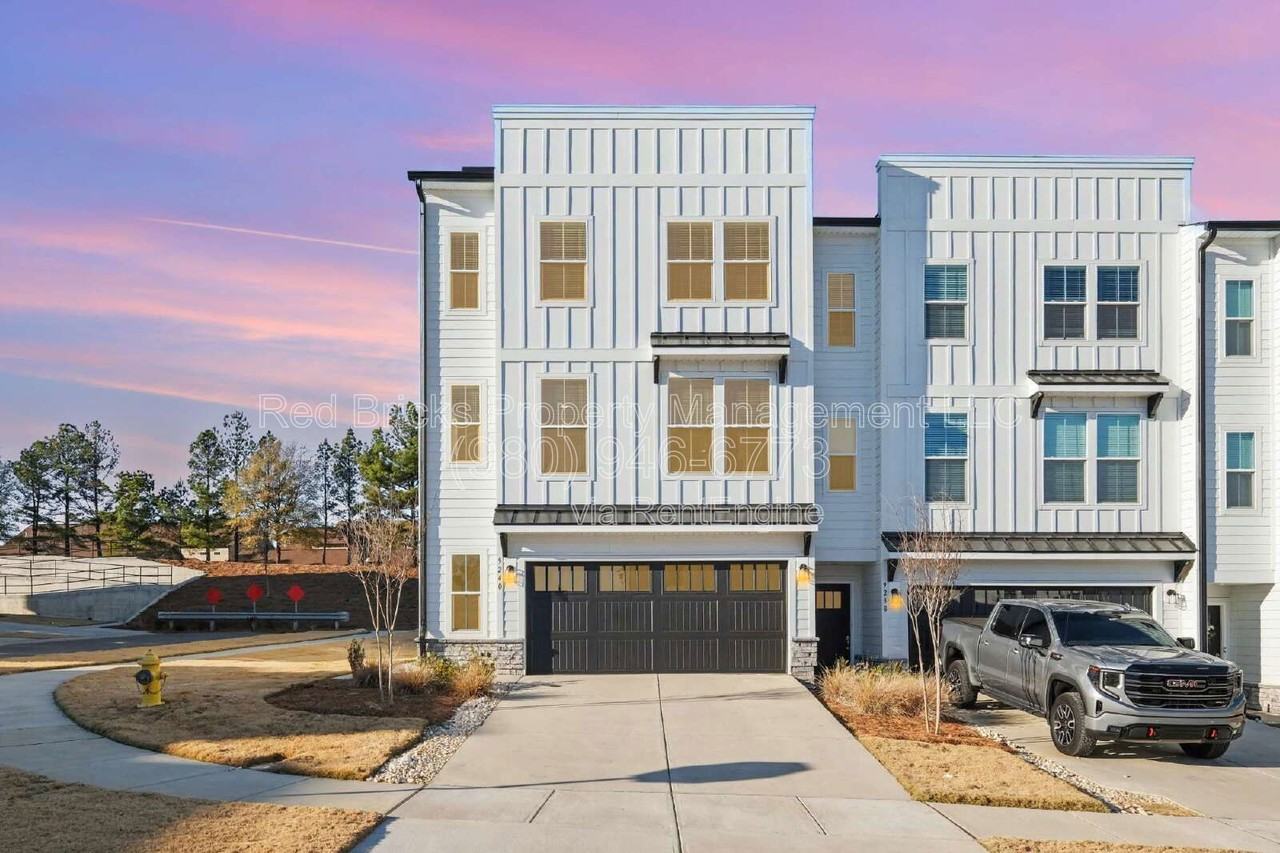 9240 Walnut Hill Rd Nw - Photo 2 of 36