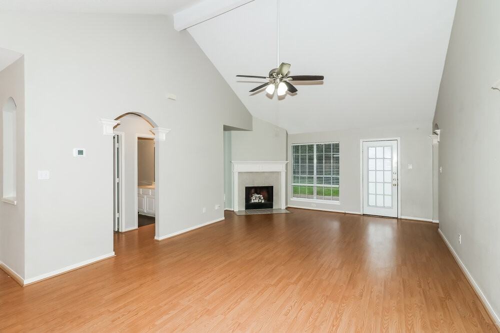 607 Loggers Chase Ct - Photo 3 of 16