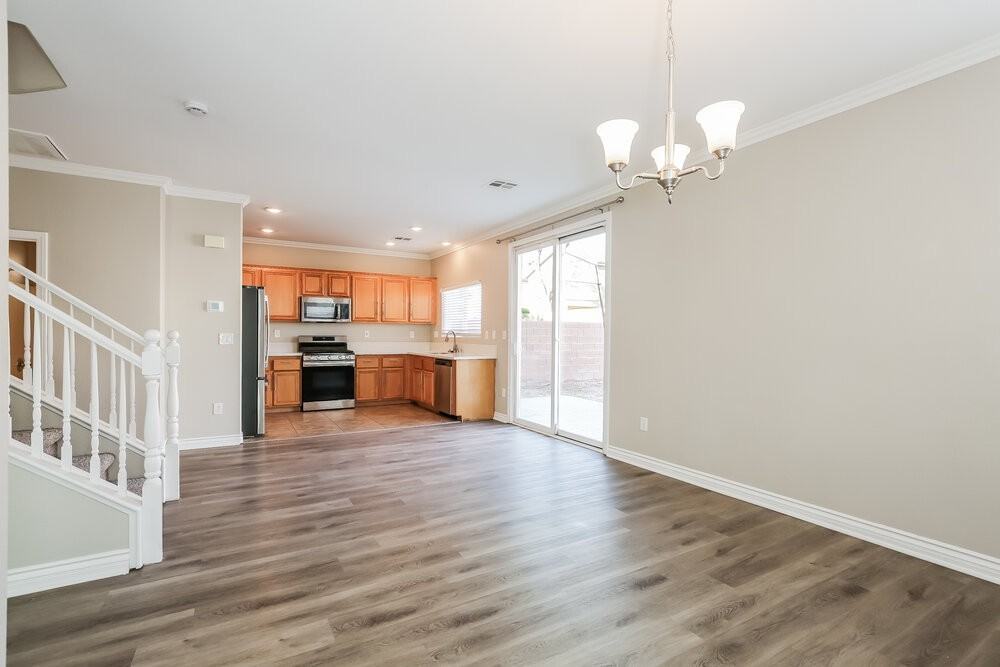 2316 Cockatiel Dr - Photo 7 of 17