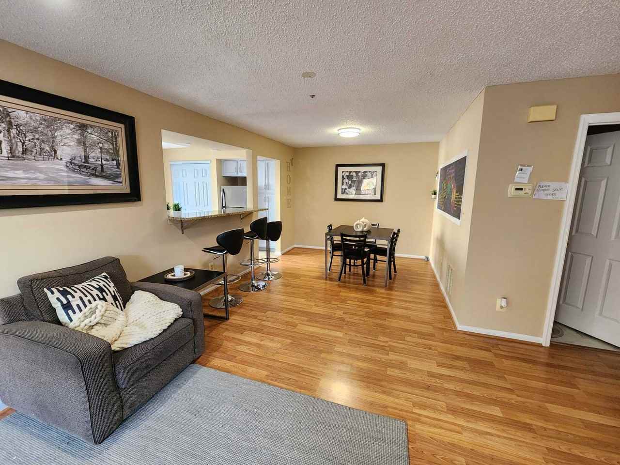 30 Richmond St - Photo 4 of 5