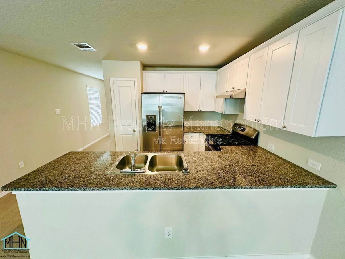 9012 Sumners Wise - Photo 6 of 10