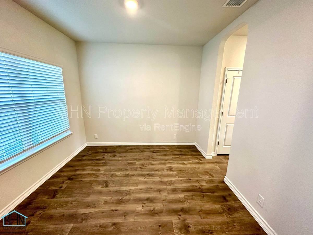 13722 Trinity Cv - Photo 6 of 10