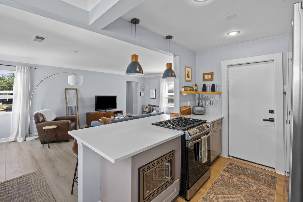 3220 Albion St #A - Photo 3 of 12