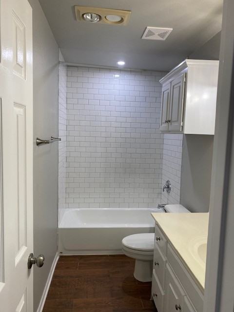 7713 Reward Pl #0 - Photo 4 of 17