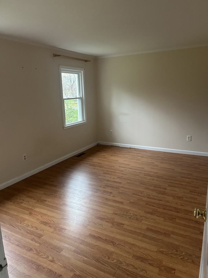 276 Green Hill Rd #276 - Photo 6 of 8