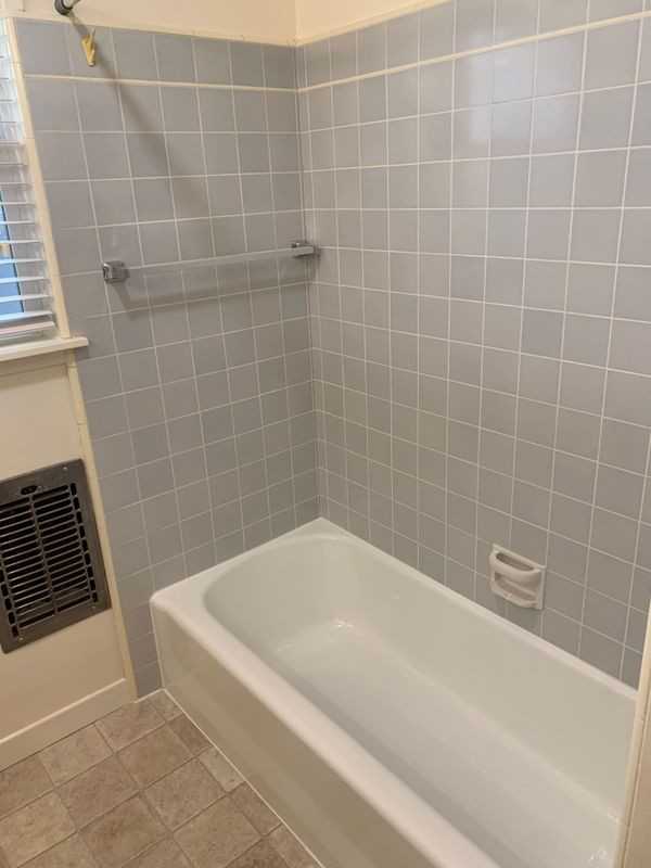 216 Baltimore Ave - Photo 4 of 7