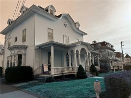 featured image of 20 Elm St