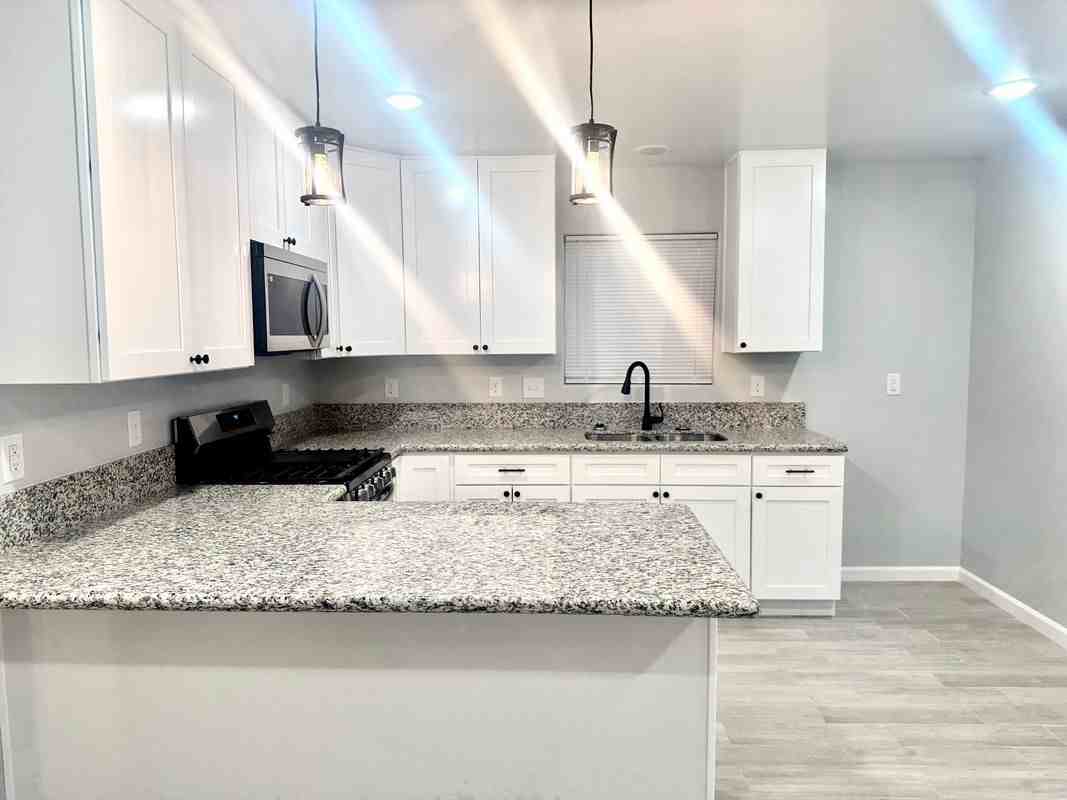 4858 Coughlin Way ##101 - Photo 7 of 7