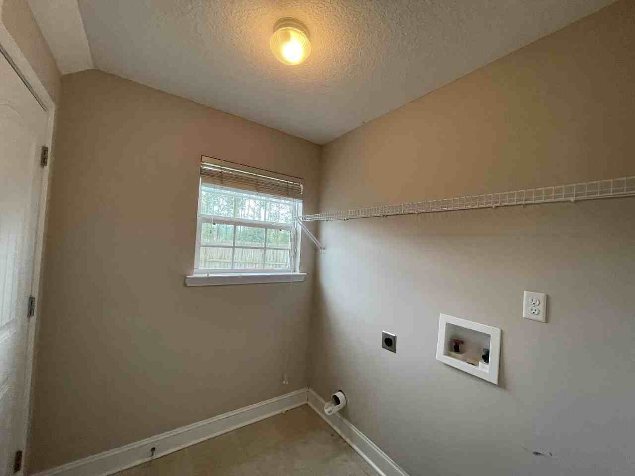 138 Grandview Dr - Photo 7 of 16