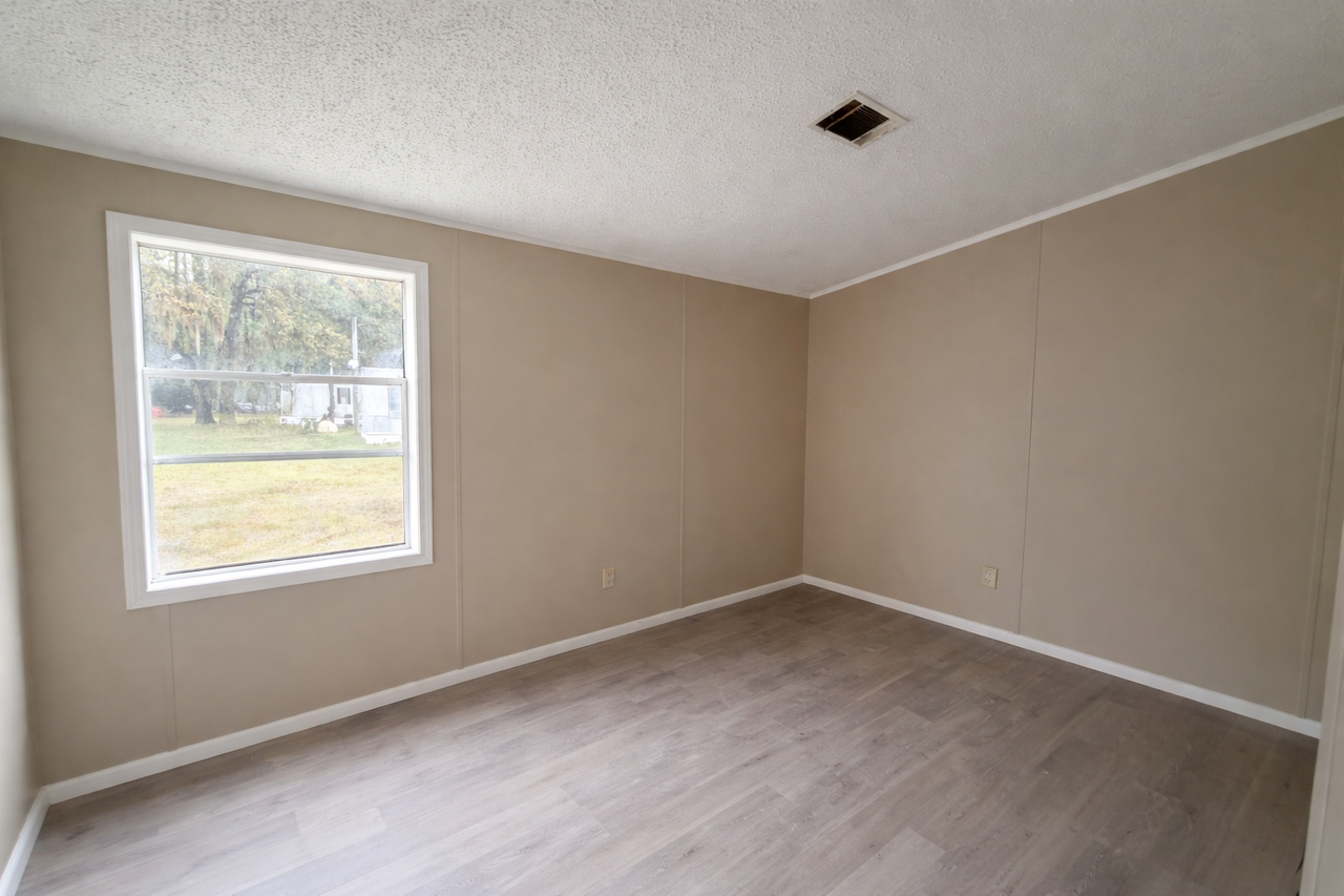 5349 Old Kings Rd #03 - Photo 7 of 9