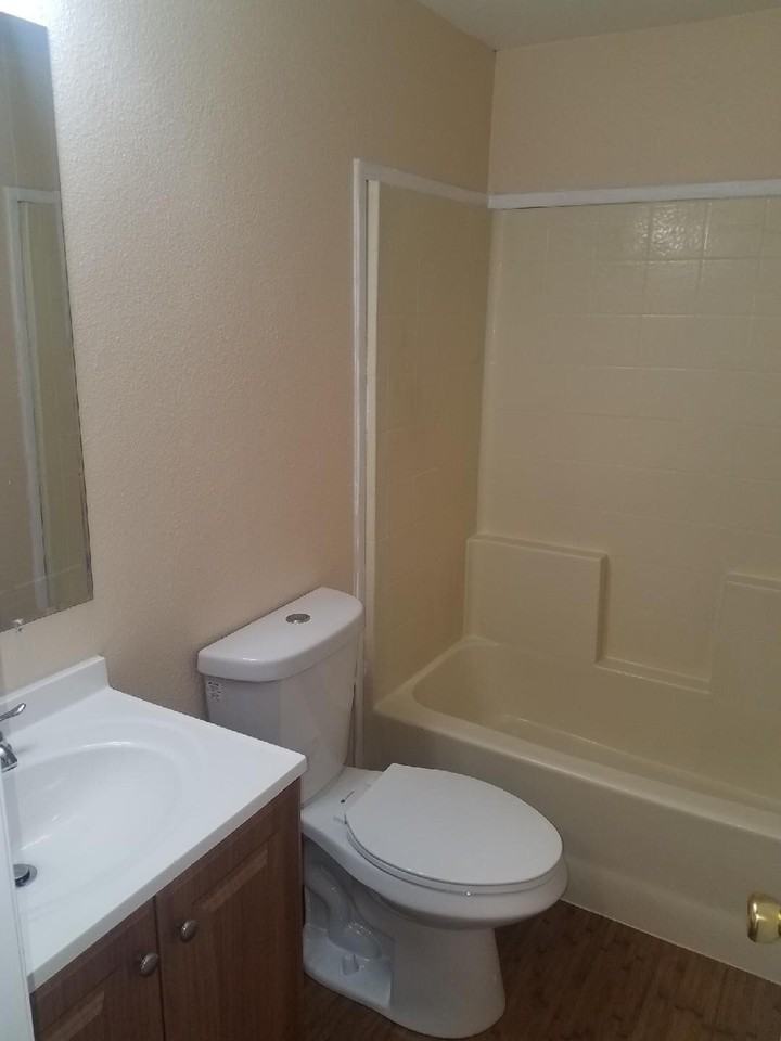 5583 Hobble Creek Dr - Photo 4 of 8