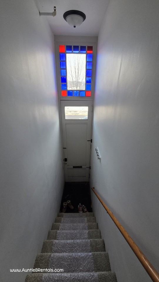 124 Main St N - Photo 3 of 31