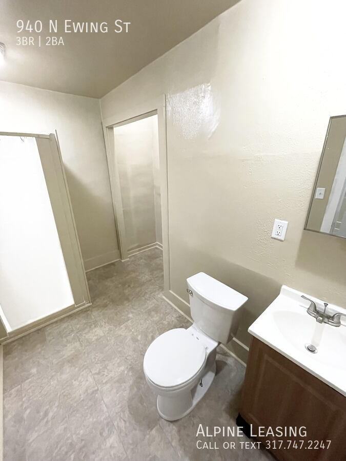 940 N Ewing St - Photo 2 of 9