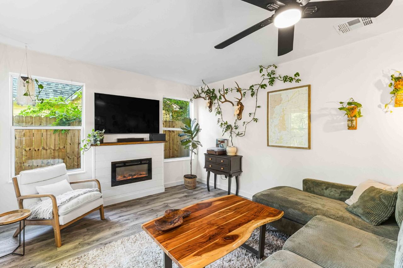 909 N 30th St - Photo 7 of 38