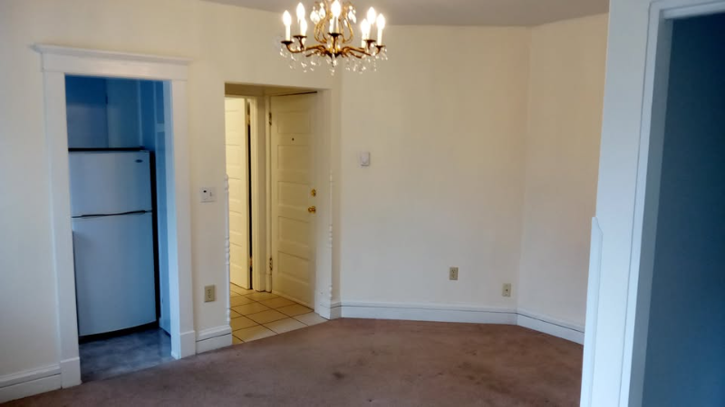 W 9th Ave - Photo 5 of 15