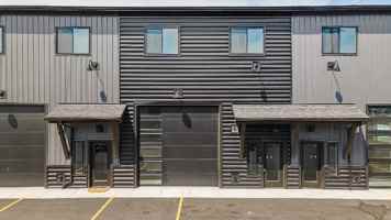 featured image of 205 Fletching Way #B