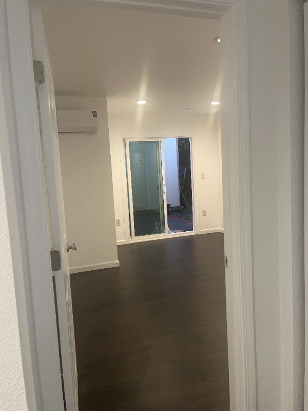 27450 Lyford St - Photo 5 of 9