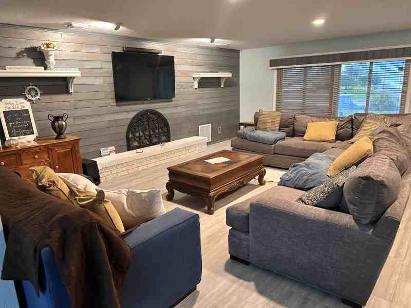 1 S Atlantic Ave - Photo 2 of 9