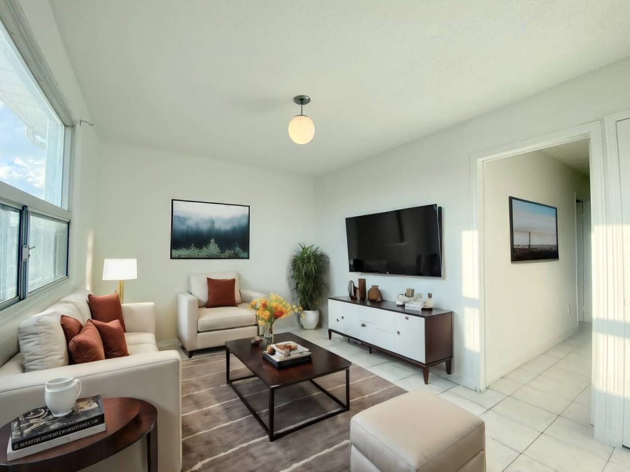 195 Blackthorn Ave #3 - Photo 3 of 9