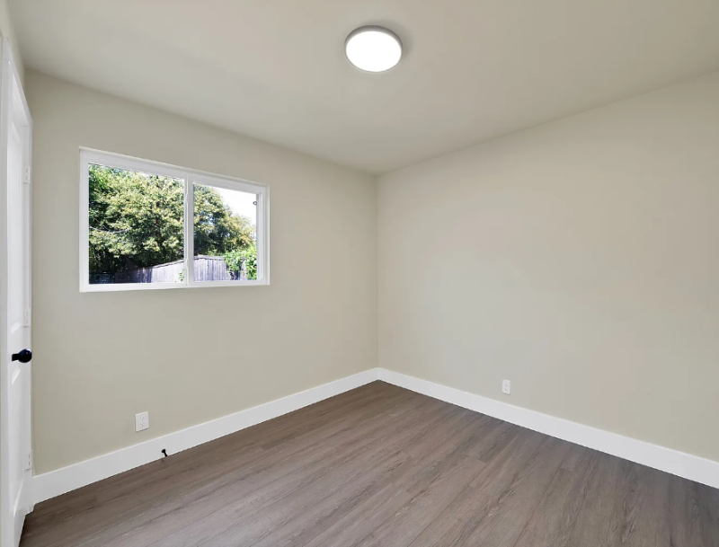 306 Renfro St #C - Photo 4 of 10