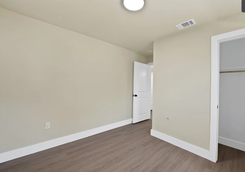 306 Renfro St #C - Photo 5 of 10