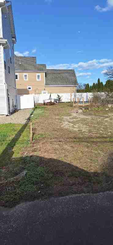 17 4th St #1 - Photo 4 of 17