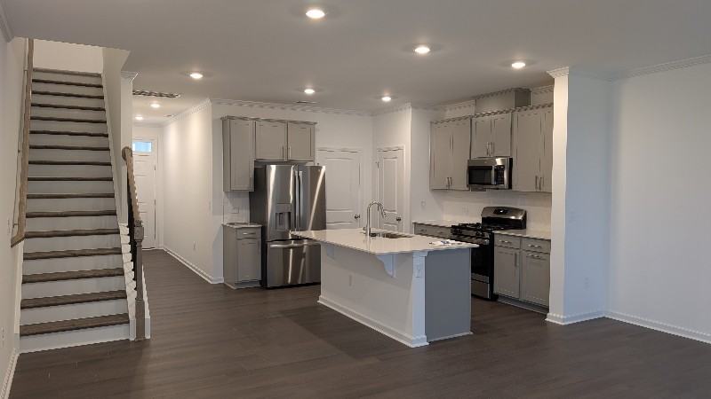 3111 Vitner Dr - Photo 4 of 20