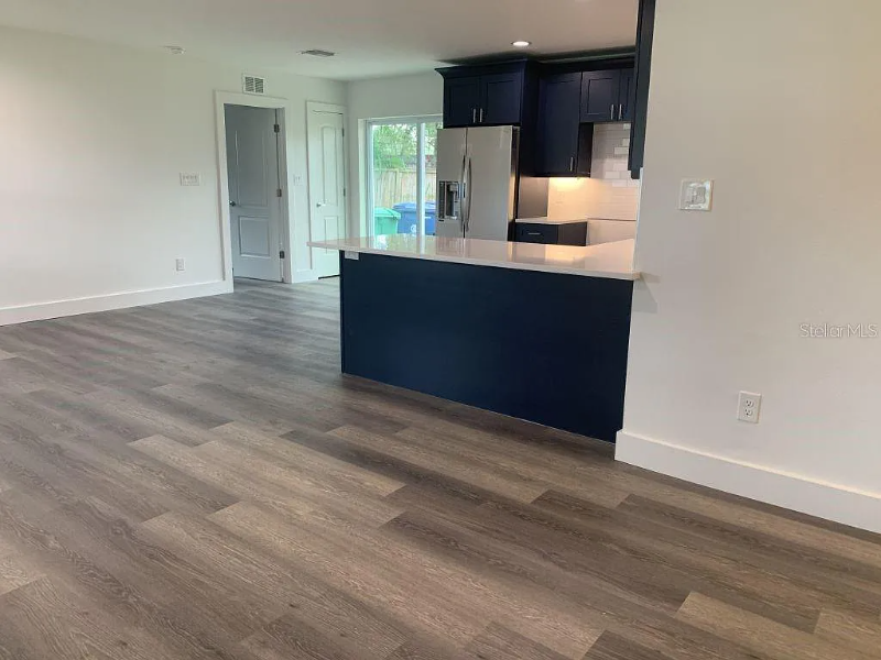 4229 W Bay Vista Ave - Photo 2 of 16