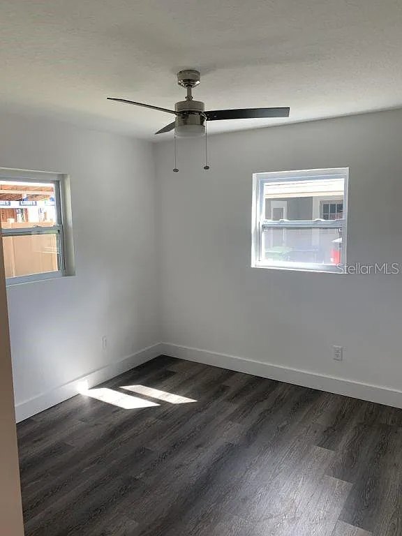 4229 W Bay Vista Ave - Photo 6 of 16