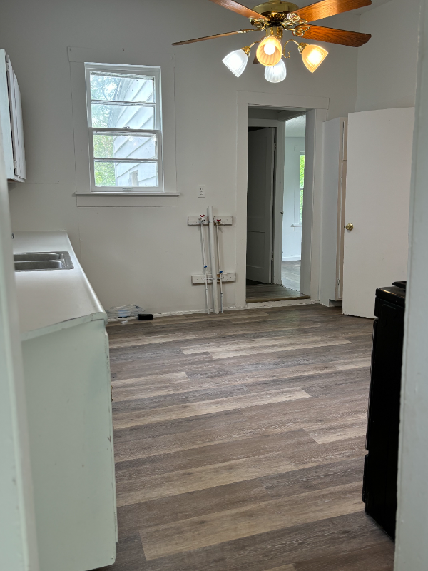 909 S Maffit St - Photo 5 of 8